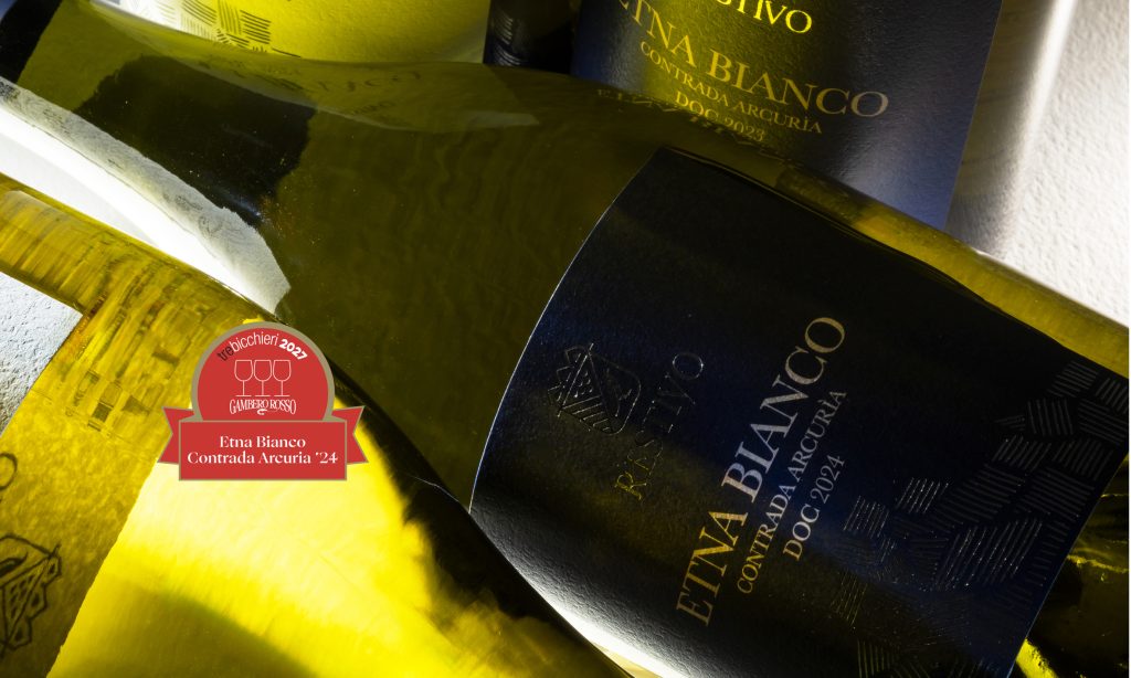 Tre Bicchieri 2027 per Contrada Arcurìa Etna Bianco DOC 2024